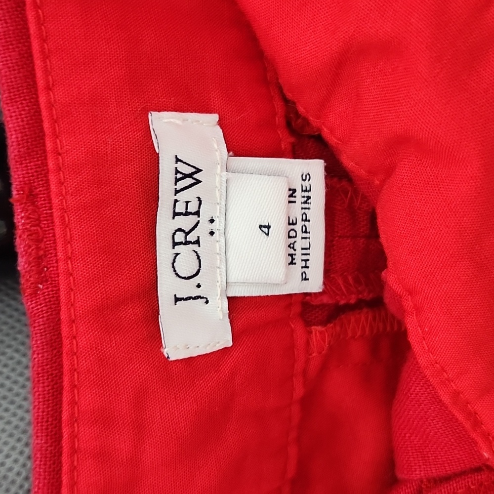 Bundle of Two Pairs J. Crew Scalloped Shorts, Size 4 - Picture 9 of 11